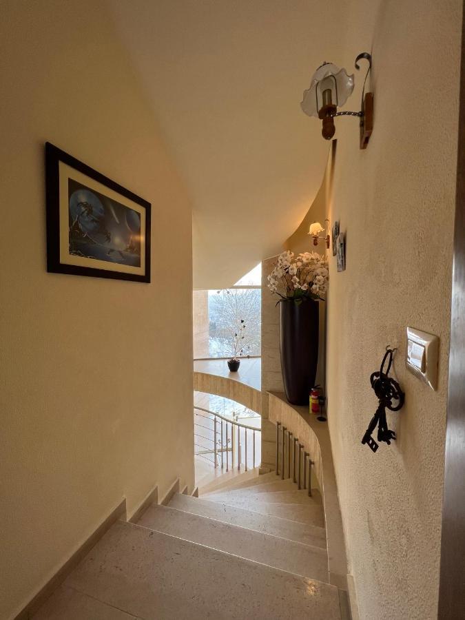 Austria Luxury Apartments, Faraya Hotel Bagian luar foto