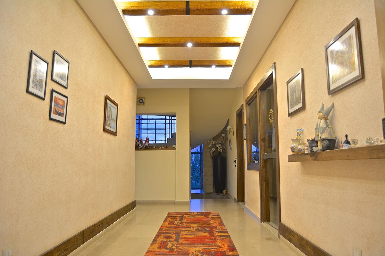 Austria Luxury Apartments, Faraya Hotel Bagian luar foto