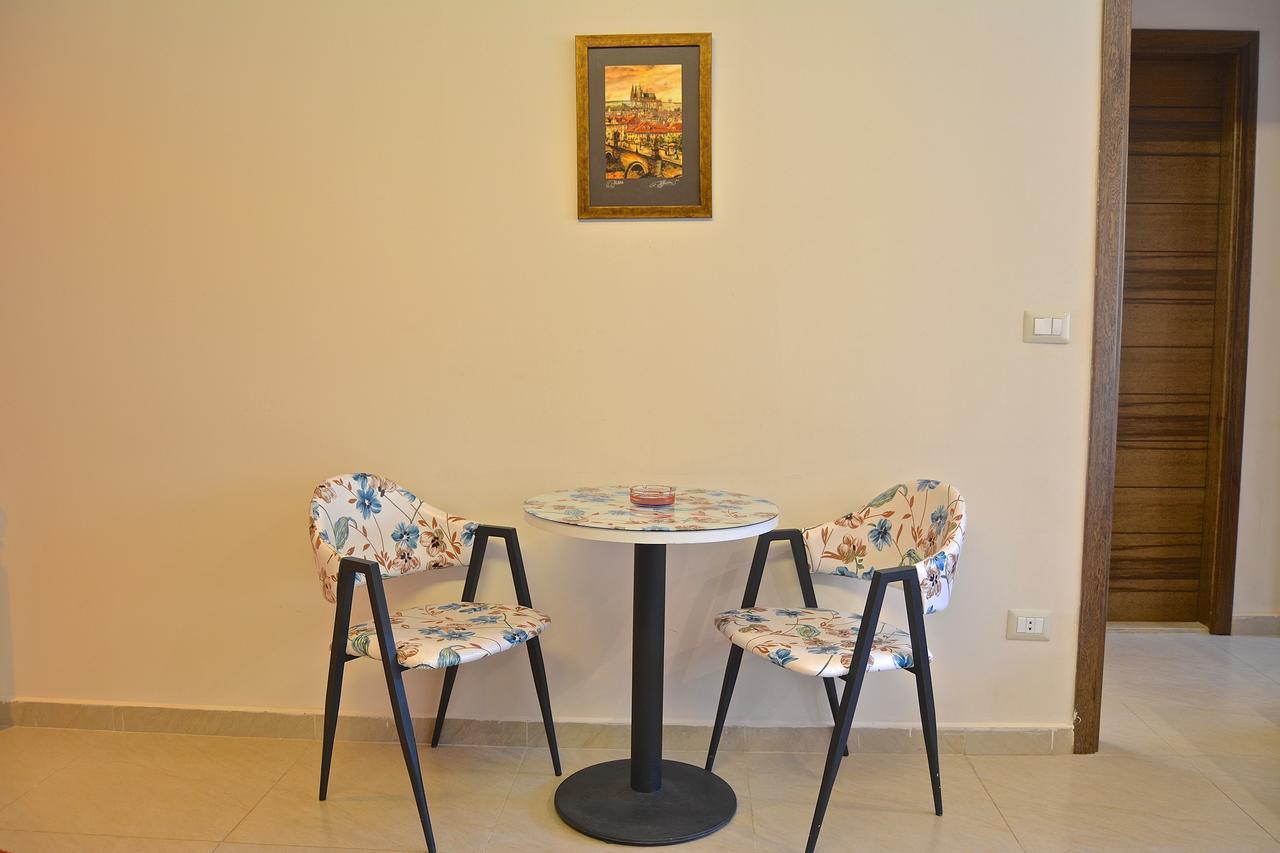 Austria Luxury Apartments, Faraya Hotel Bagian luar foto