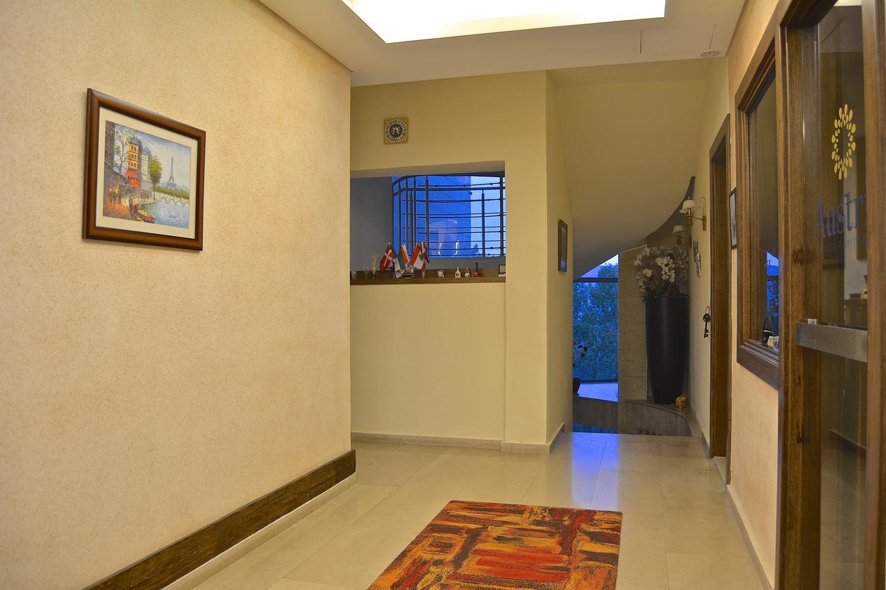 Austria Luxury Apartments, Faraya Hotel Bagian luar foto