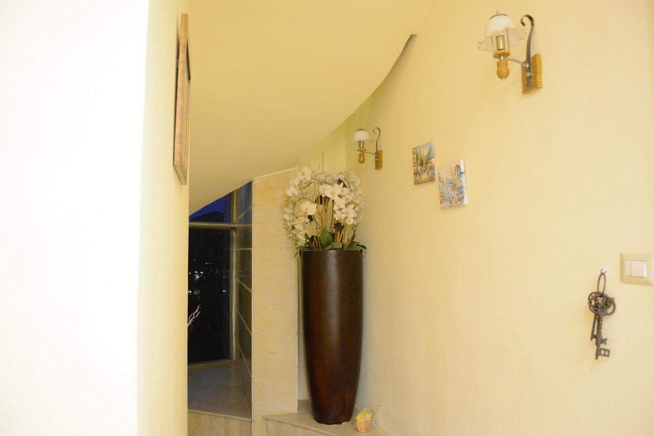 Austria Luxury Apartments, Faraya Hotel Bagian luar foto