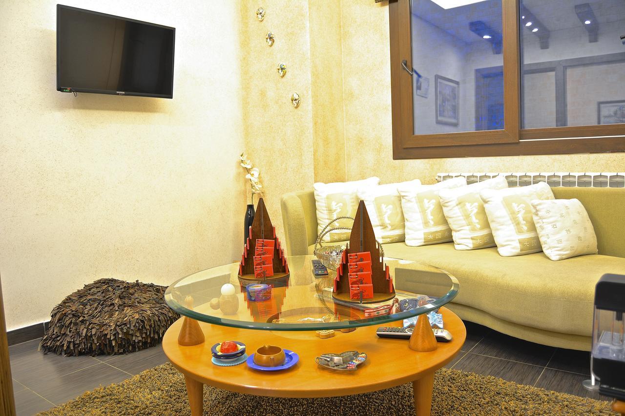 Austria Luxury Apartments, Faraya Hotel Bagian luar foto